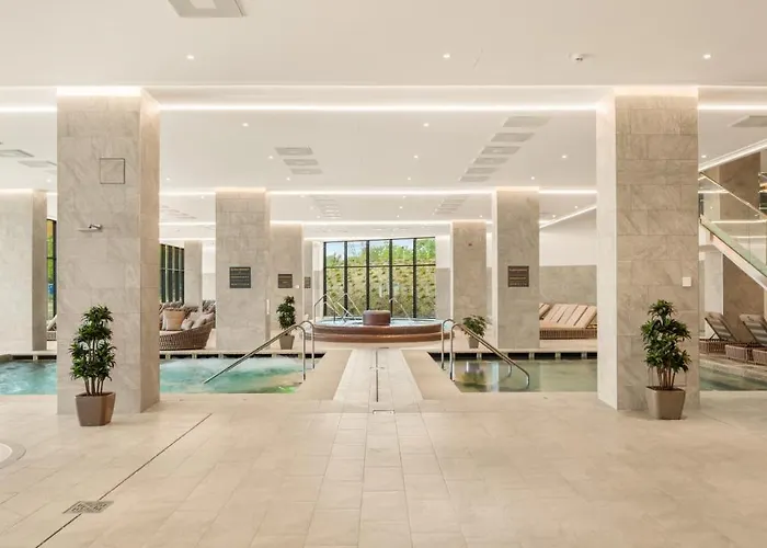 Sirius Hotel****superior מלון