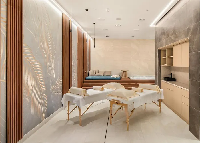 Sirius Hotel****superior מלון