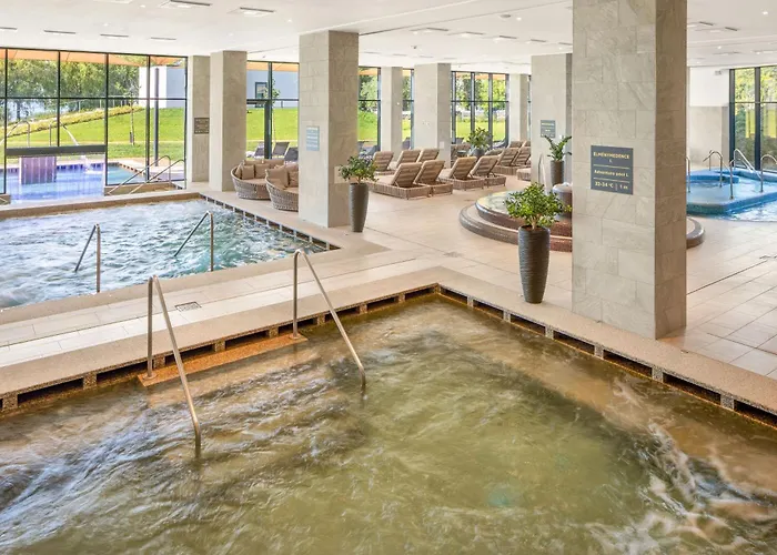 Sirius Hotel****superior מלון 4*